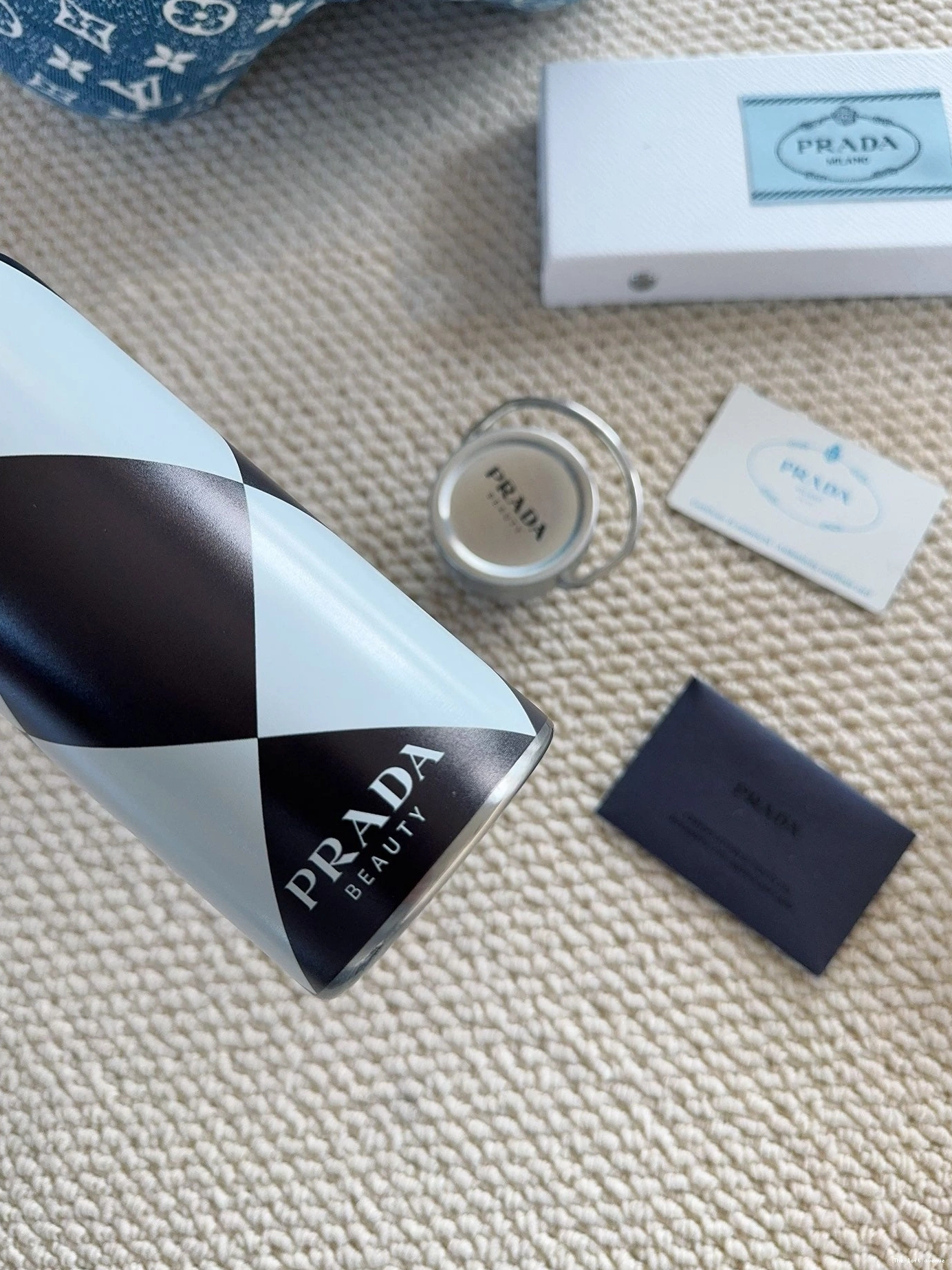 STAINLESS STEEL PRADA CHECKERED BOTTLE 0811